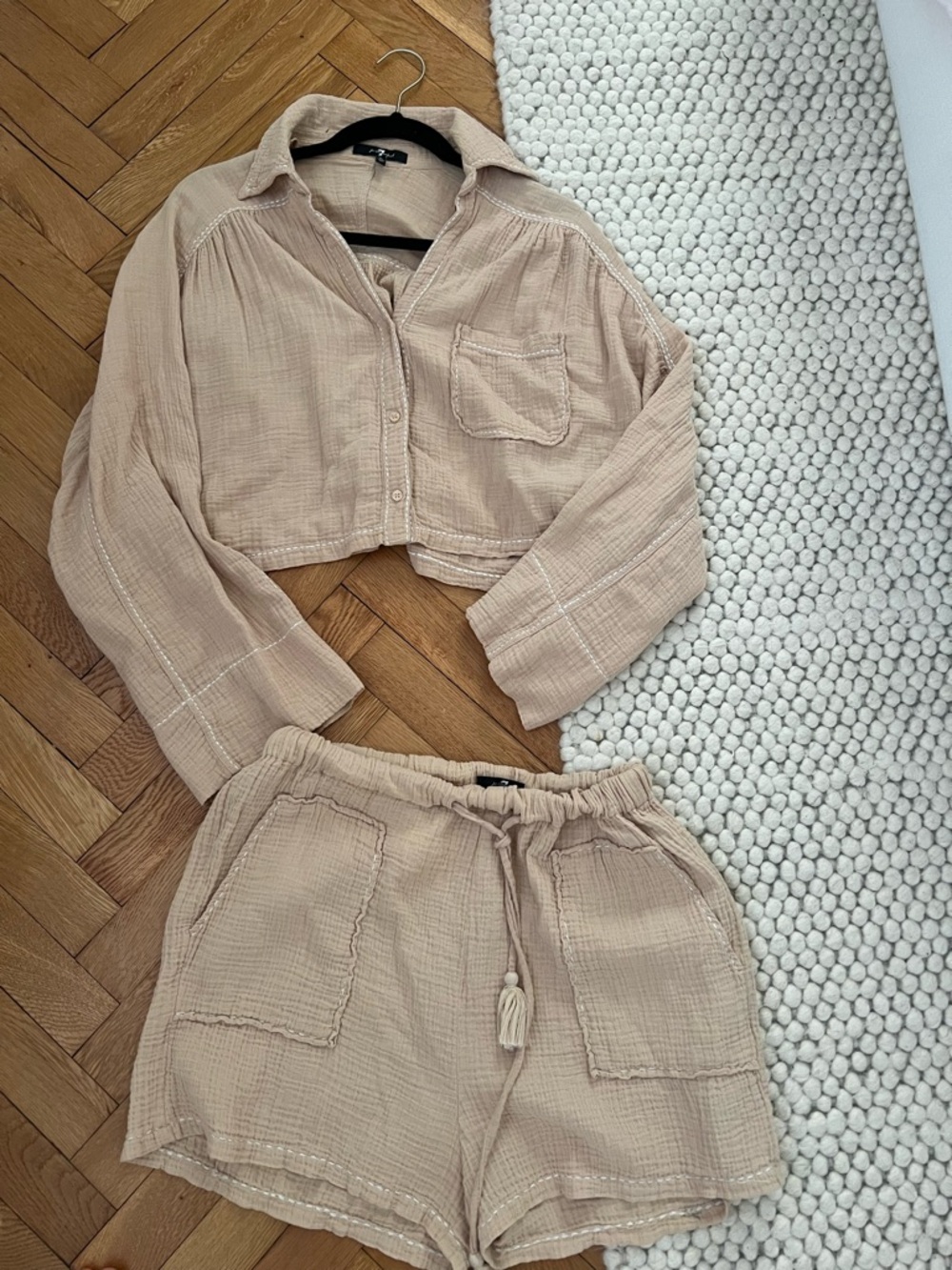 7 For All Mankind Neutral Beige Cropped Button-Up Top & Drawstring Shorts Set